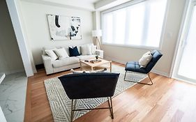 Brand New Home Minutes From Niagara Falls.
